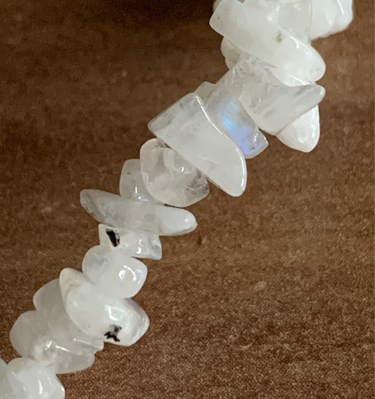 Regenbogenmondstein Splitterarmband
